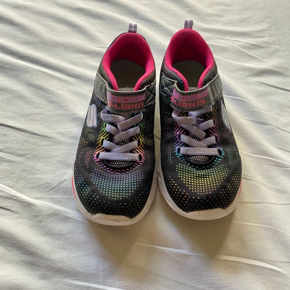 Skechers S-Lights bright rainbow colored shoes, Girl's 4, light-up